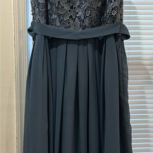 Chic Long Sleeve Lace Dress in Blue